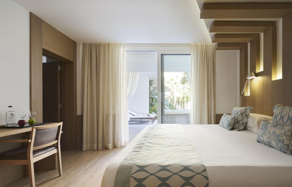 Pure Salt Garonda - Adults Only Hotel Playa de Palma  Exterior photo A room at the hotel