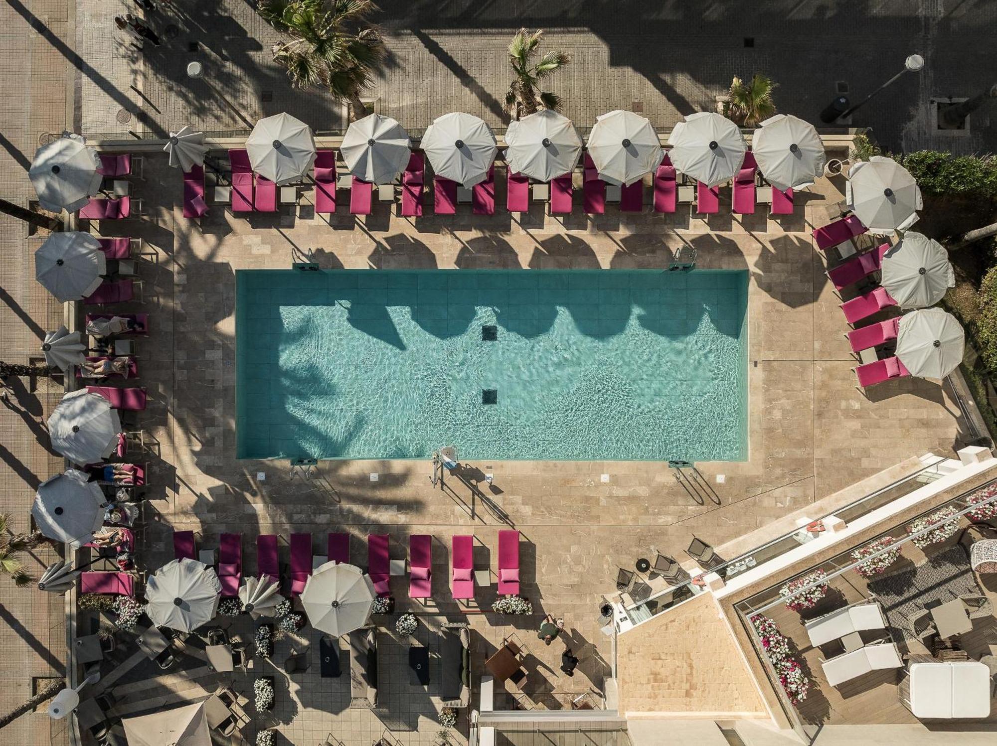 Pure Salt Garonda - Adults Only Hotel Playa de Palma  Exterior photo Aerial view of the pool at the Beverly Hills Hotel